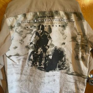Men’s Harley-Davidson shirt